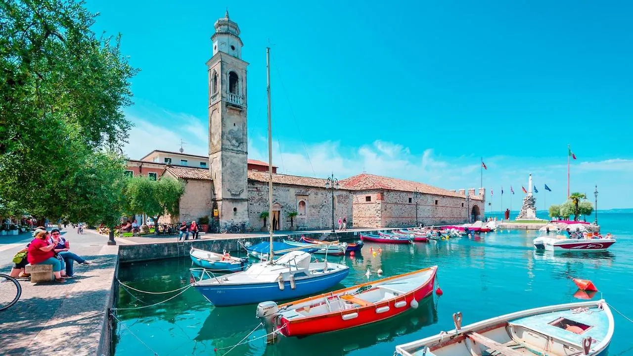 Lagoon Apartments Lazise Italy