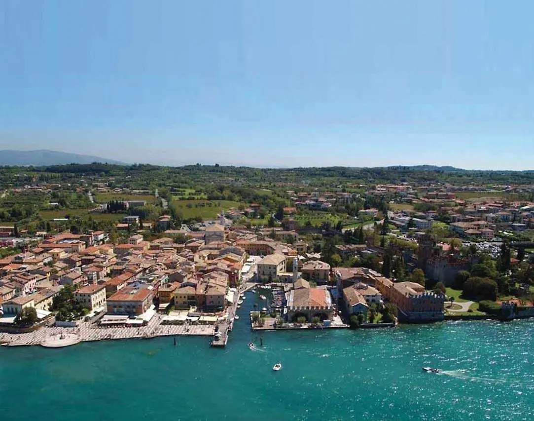 Lagoon Apartments Lazise 0*,  Italy
